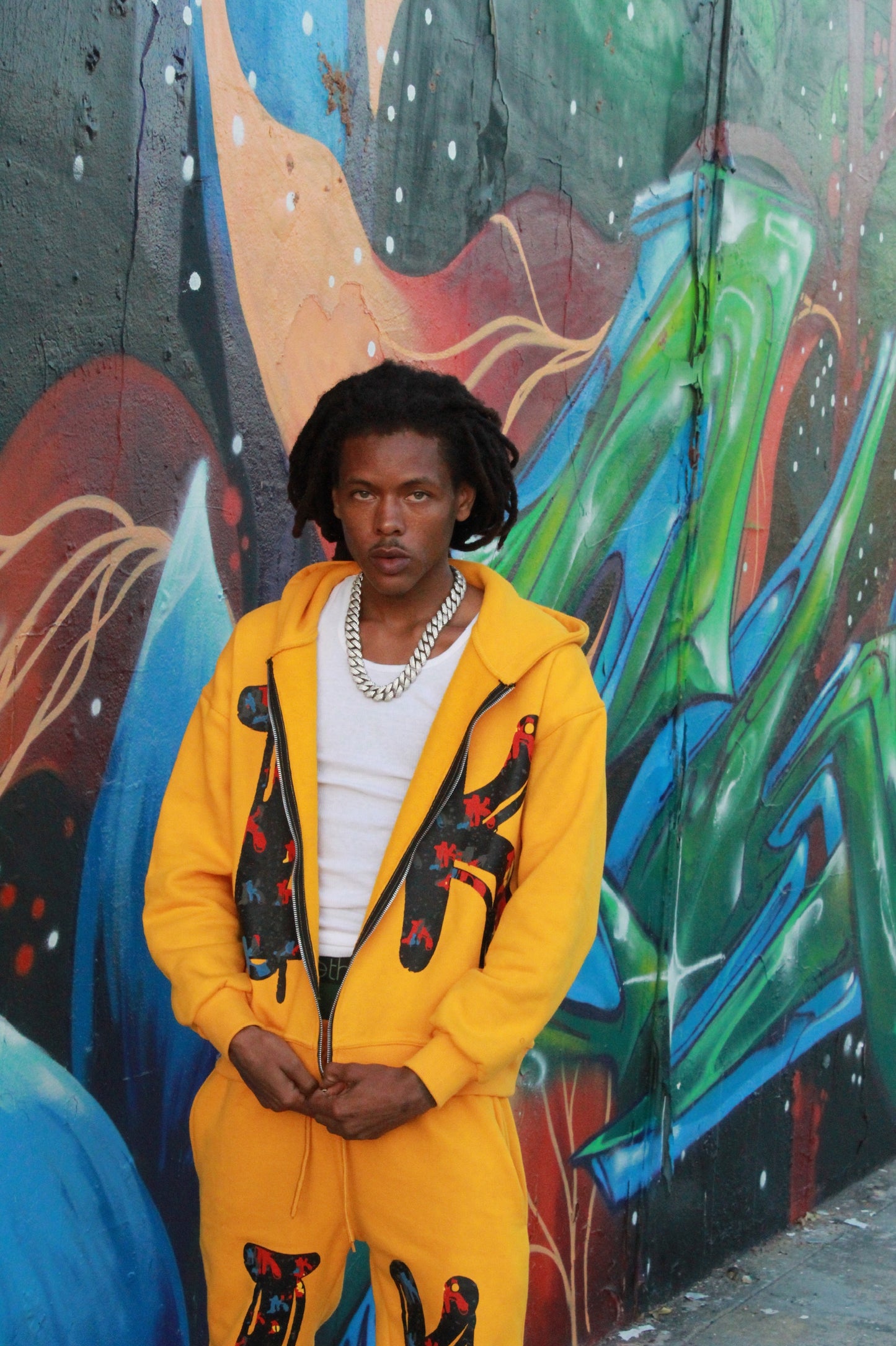 “Unbound” sweat set